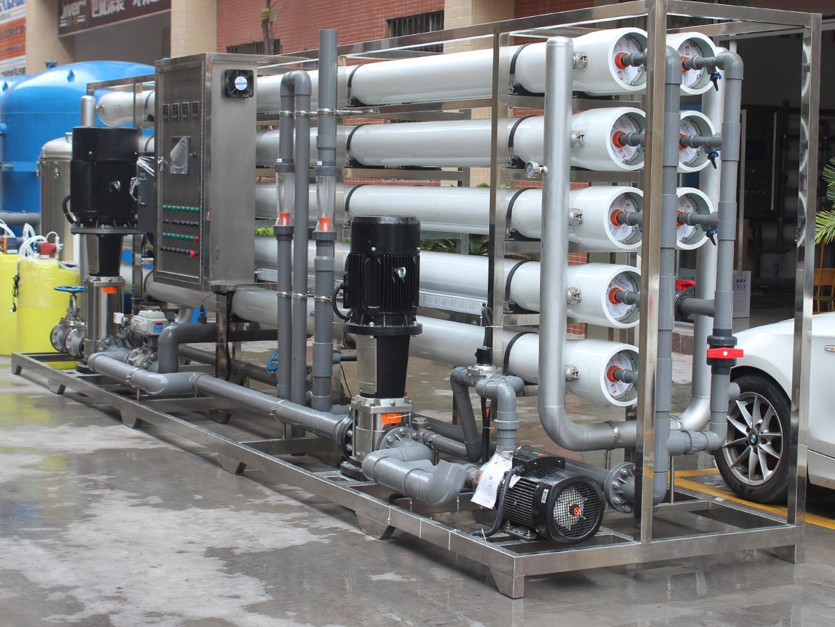 大型RO反渗透净水设备50T