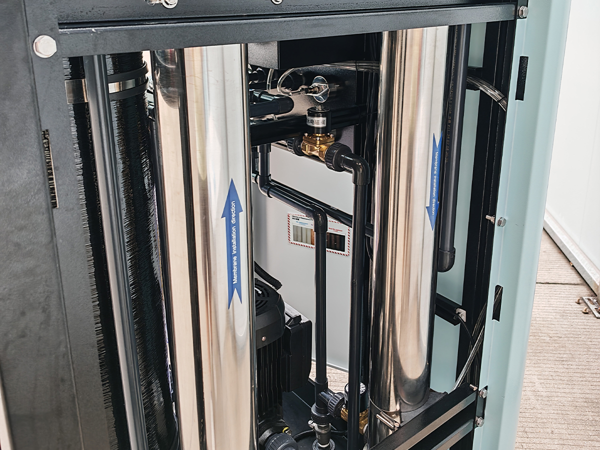 厢式机反渗透设备